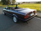 BMW 318i Cabrio, Design Edition, Top Zustand  - BMW Gebrauchtwagen von 1993