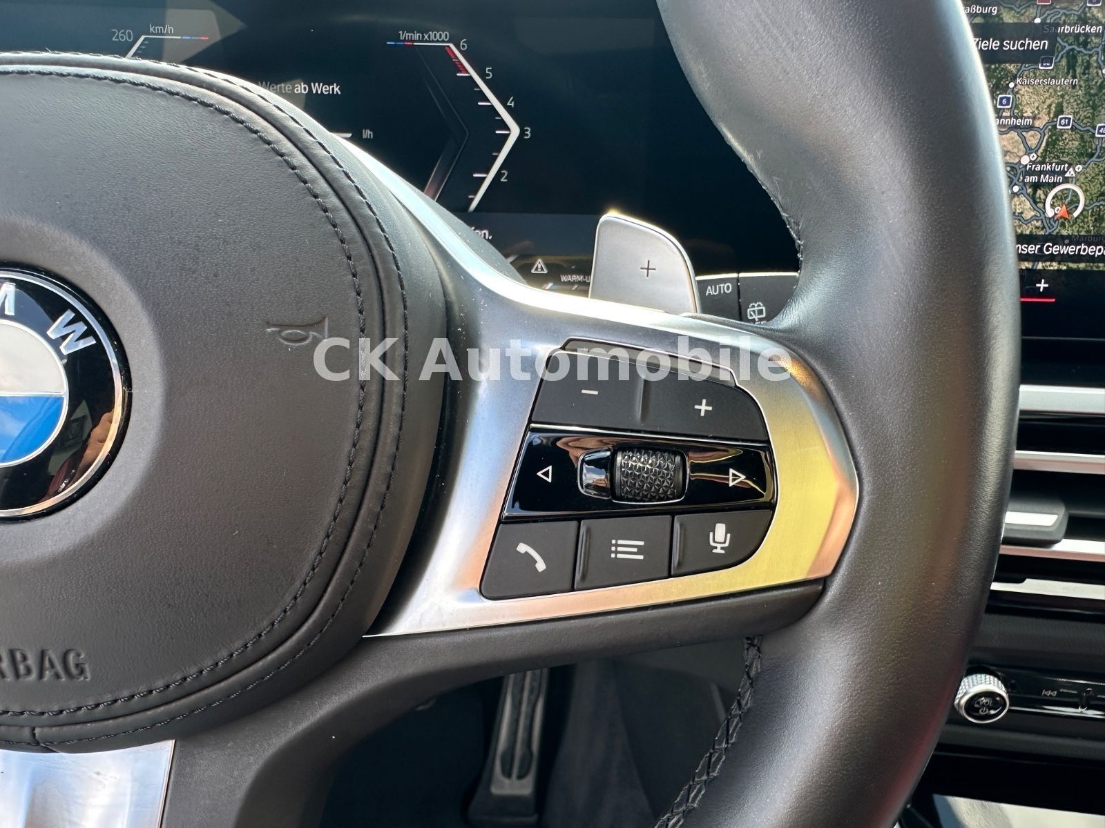 Fahrzeugabbildung BMW M340d xDrive Touring/Navi/Head-Up/Pano/360°/LED