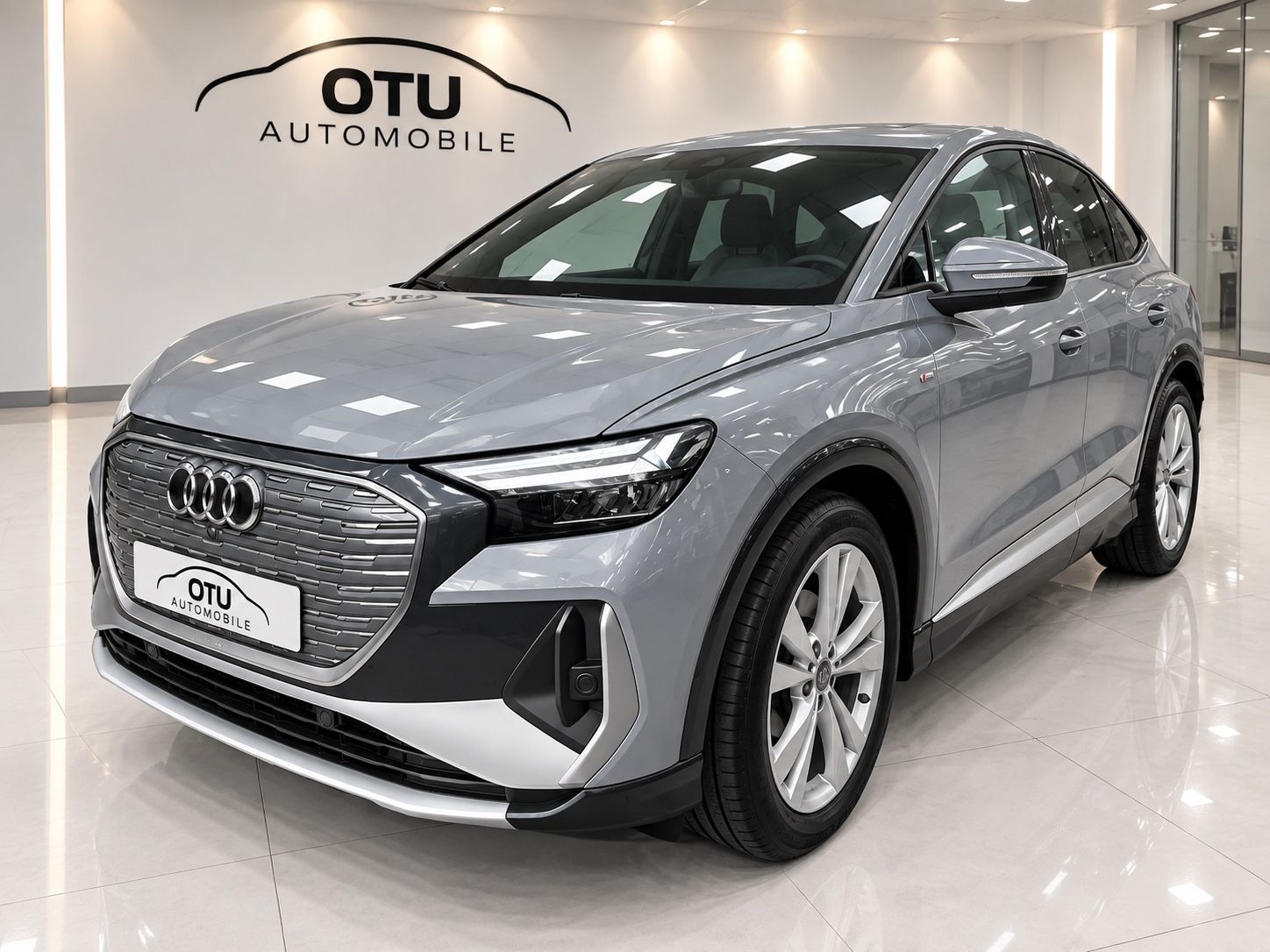 Audi Q4 e-tron Sportback 50 e-tron quattro S LINE imagem 2