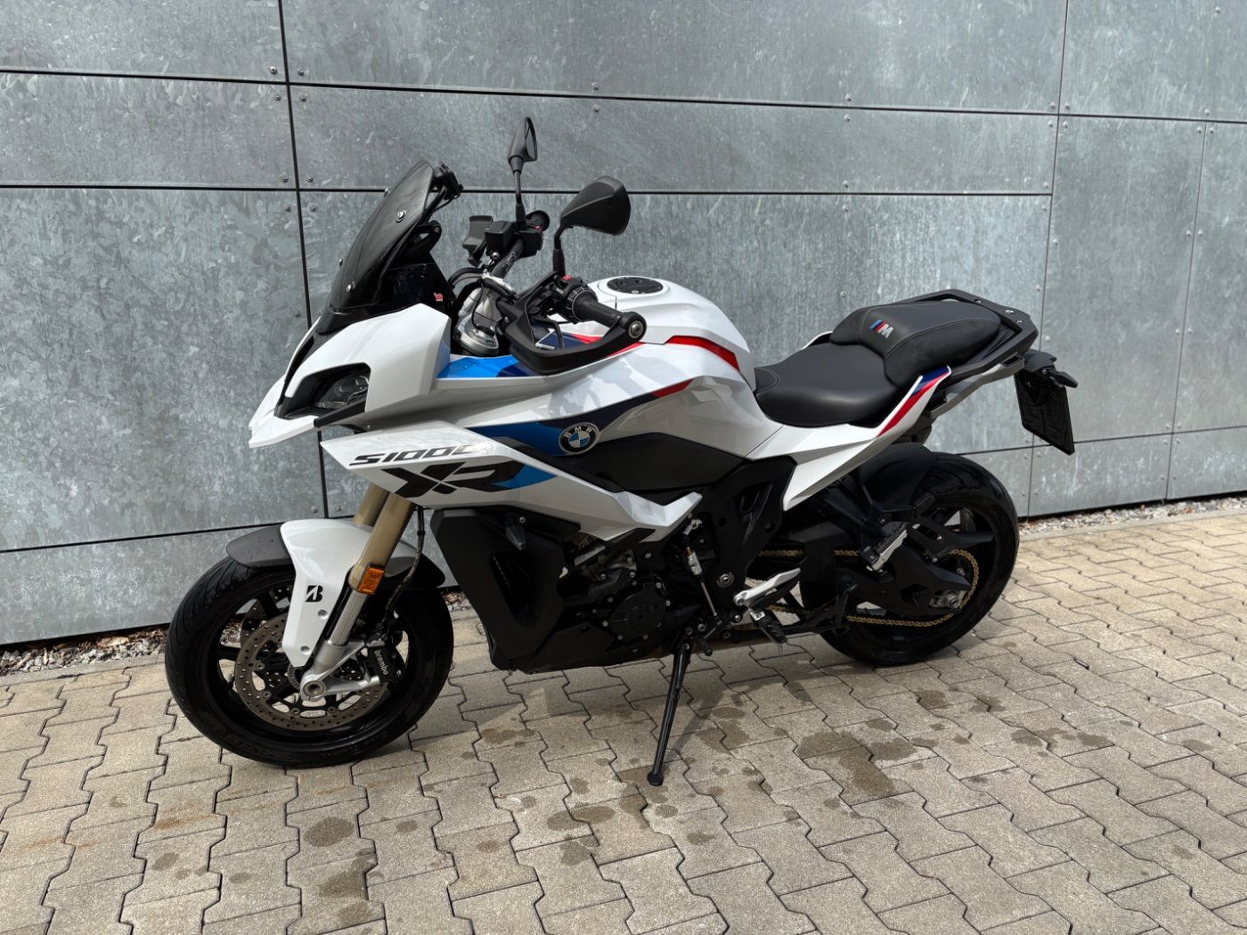 Fahrzeugabbildung BMW S 1000 XR M Paket, Schmiederäder Modell 2025
