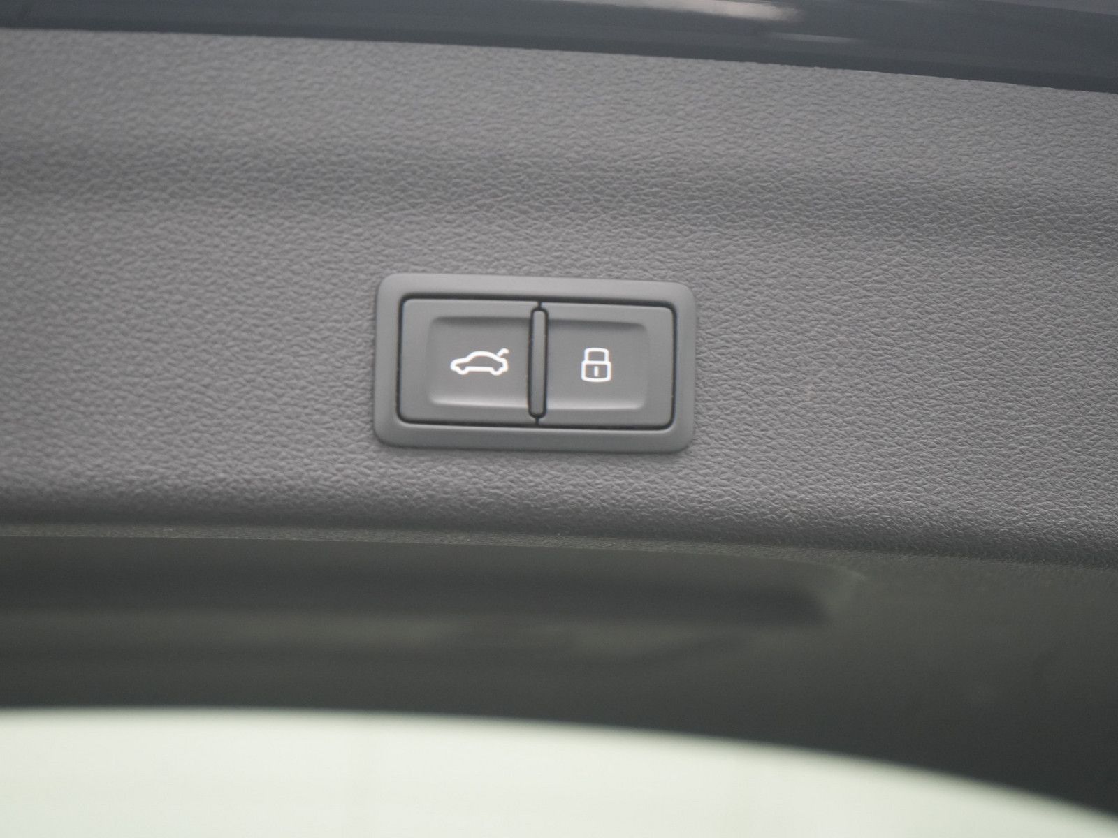 Audi A6 - Bild 8