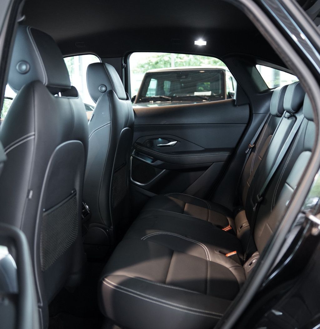 Jaguar E Pace