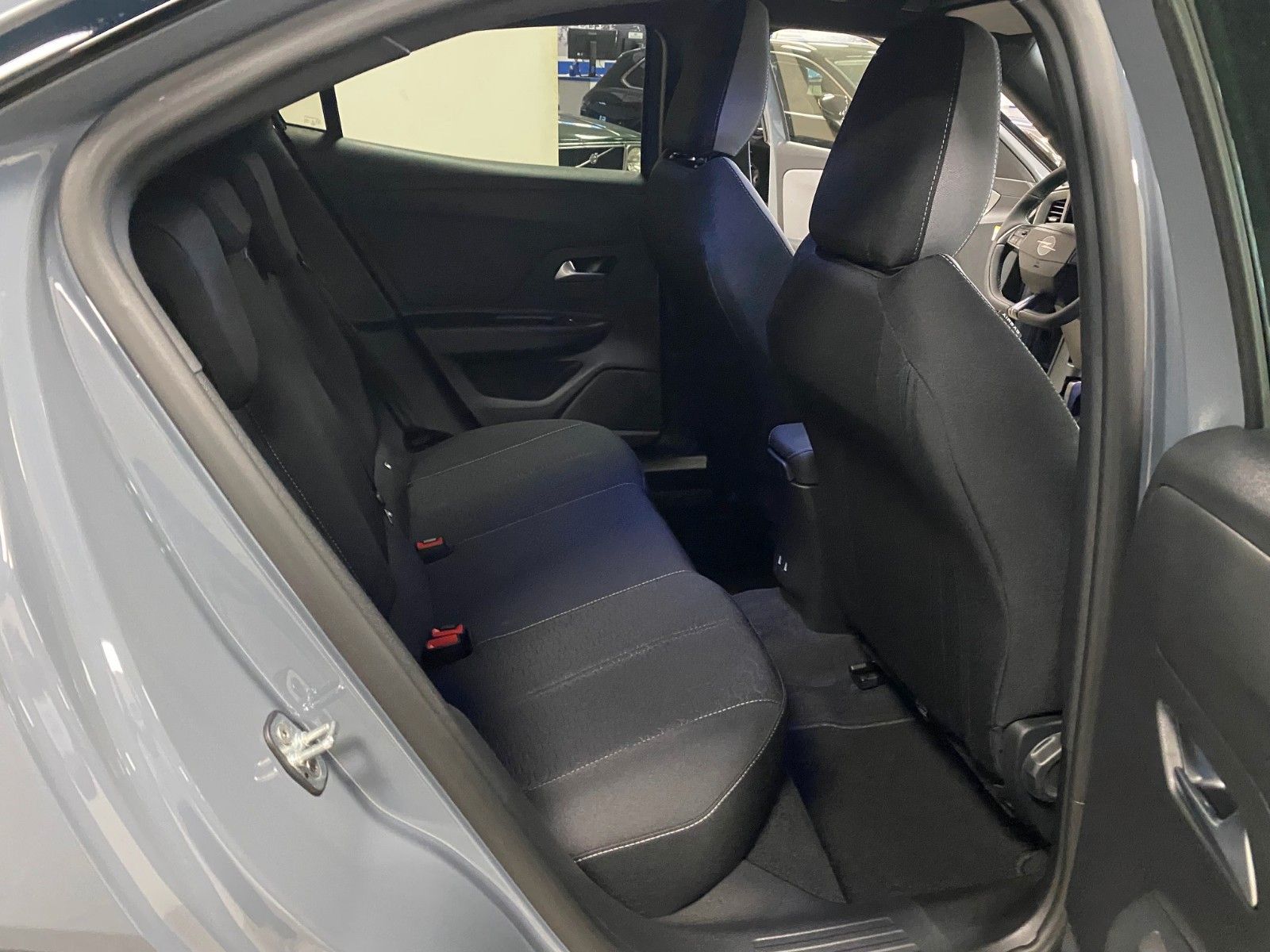 Fahrzeugabbildung Opel Mokka 1.2 Turbo Edition+SITZHEIZUNG+PDC hi+17"+