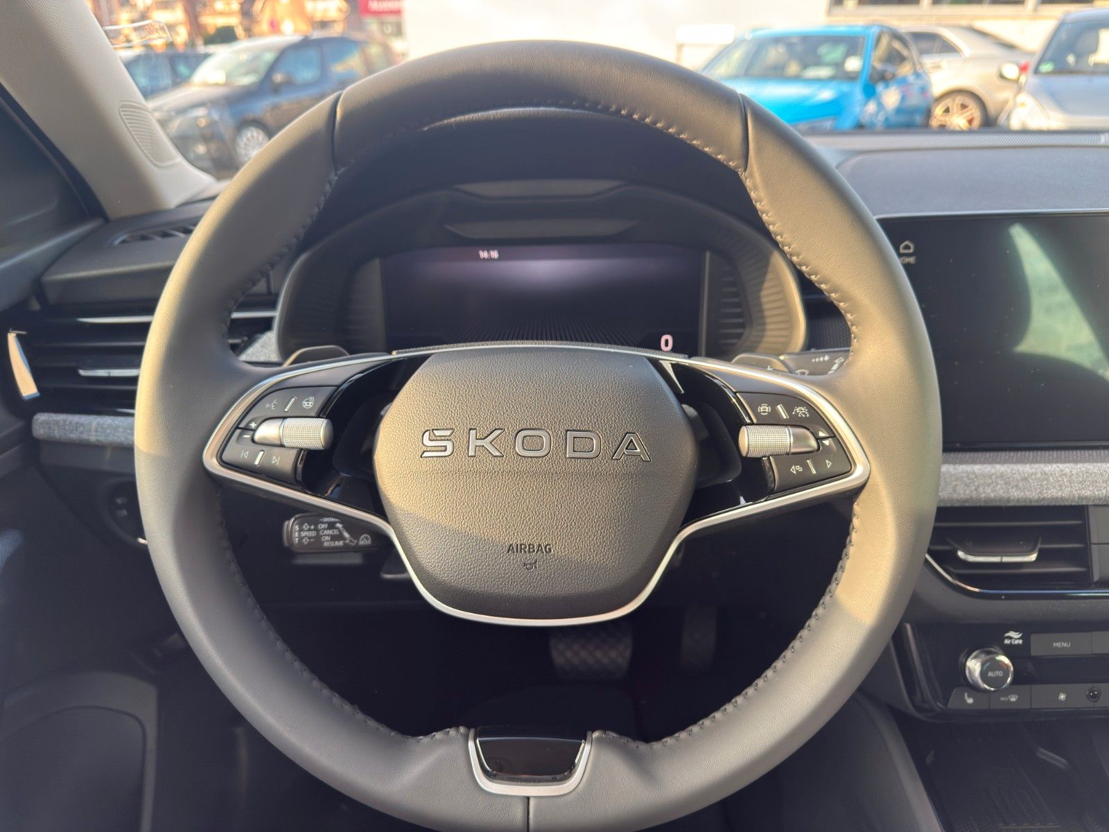 Fahrzeugabbildung SKODA Kamiq Balance 1,5 TSI 110 kW 7-Gang-DSG