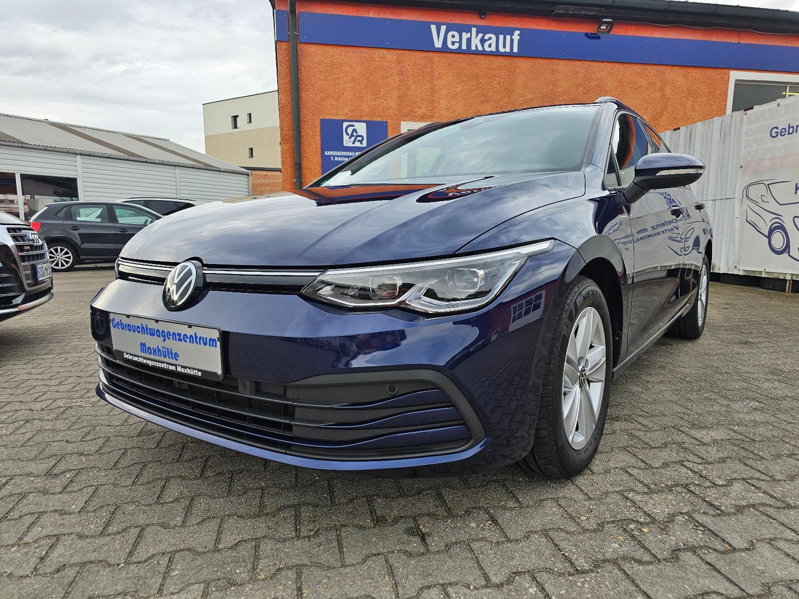 Volkswagen Golf VIII Variant Life Standheiz,MATRIX,Massage