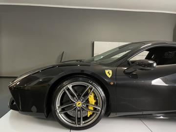 صورة مصغرة 12 لـ 2016 Ferrari 488 GTB