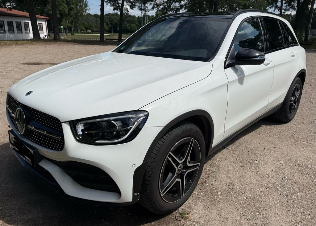 Image of Mercedes-Benz GLC 220