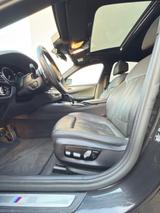 BMW 520d Limousine | Diesel Mild-Hybrid |M Sport - BMW 520 in Duisburg