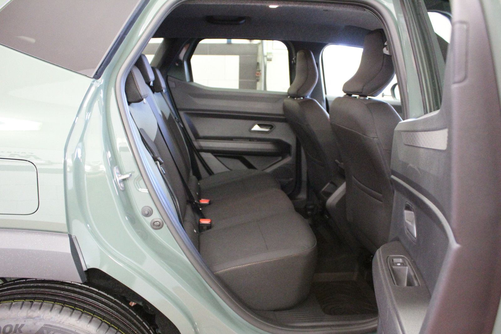 Fahrzeugabbildung Dacia Duster hybrid 155 Extreme *City-*Technik-*Winter
