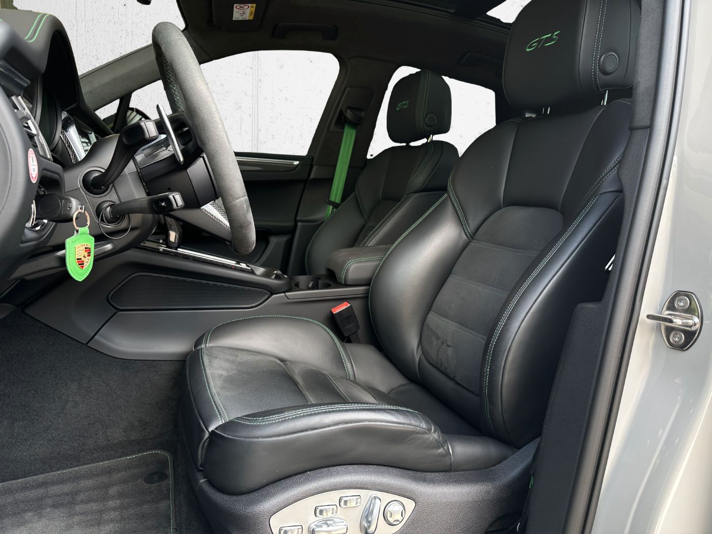 Porsche Macan GTS PCCB BOSE Race-Tex 360° foto 17