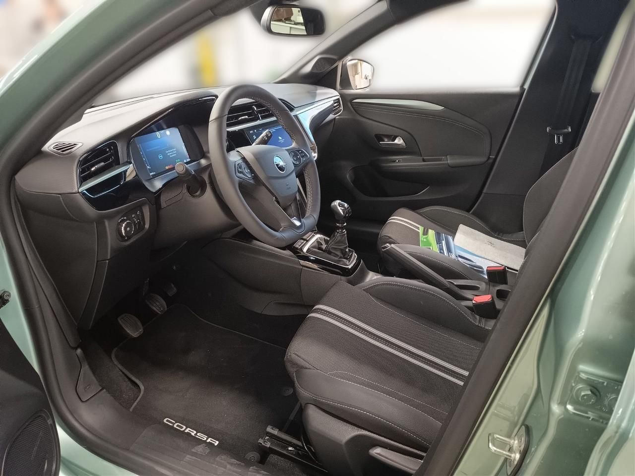 Fahrzeugabbildung Opel Corsa F YES. 1.2 Direct Injection Turbo 74 kW