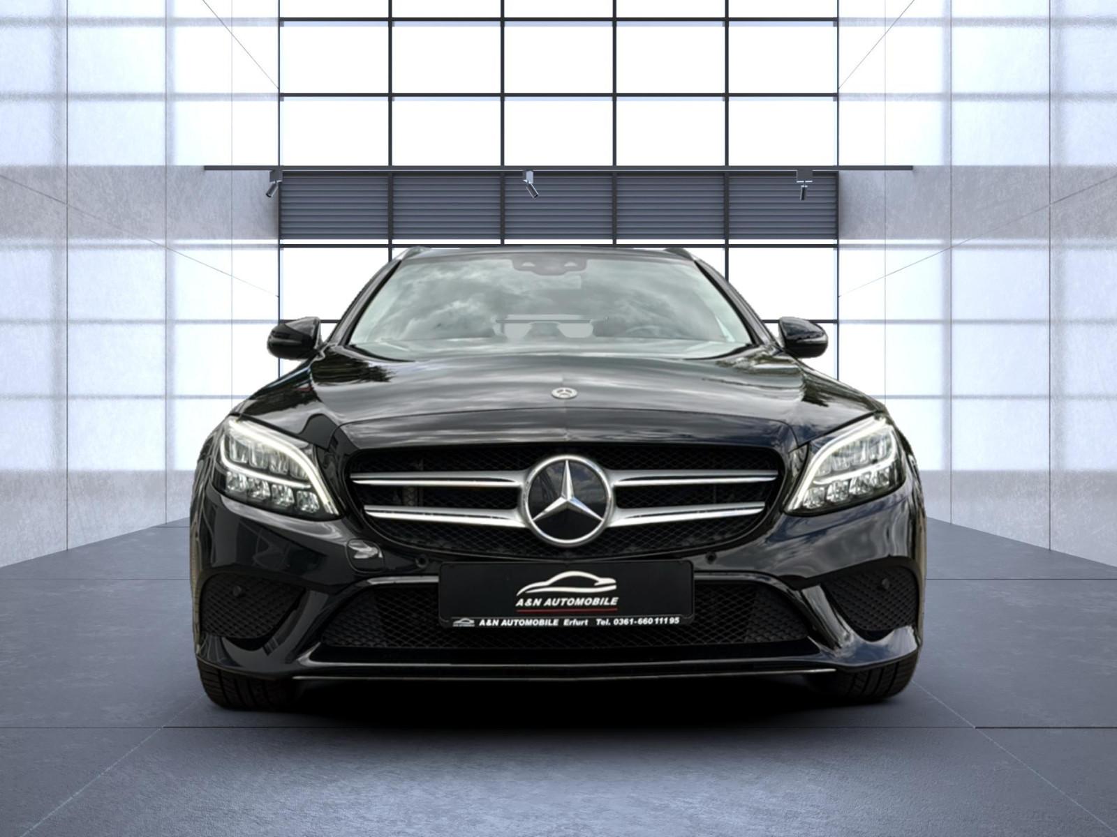 Mercedes-Benz C 300 de T Avantgarde BURMESTER+LED+NAVI+AHK