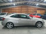Mercedes-Benz CLC 180 Kompressor / Xenon_Leder_PDC_SH_Tempomat - Mercedes-Benz Clc