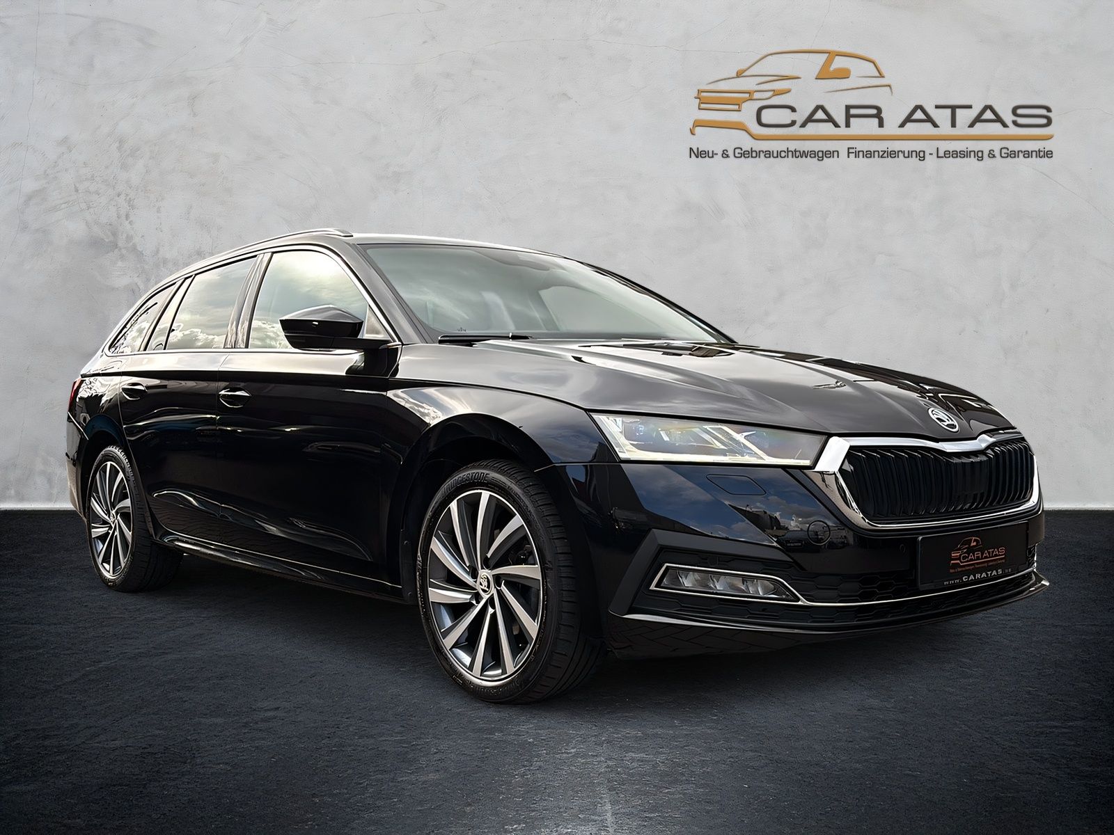 Fahrzeugabbildung SKODA Octavia 2.0 TDI HEAD UP AHK NAVI ACC PANO MEMORY