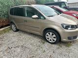 Volkswagen Touran 2.0 TDI DSG Comfortline ohne hintere Sitz