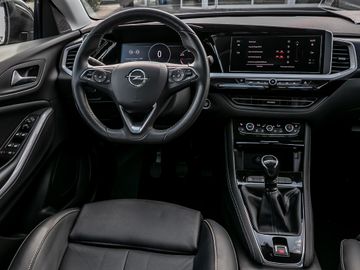 Opel Grandland 1.2 Elegance Ultimate Kamera Navi