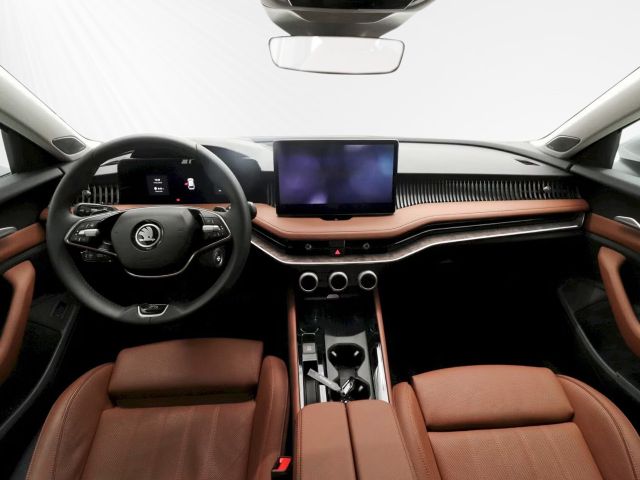 Skoda Superb Combi L&K PANO LuftLeder Travel AHK 360°