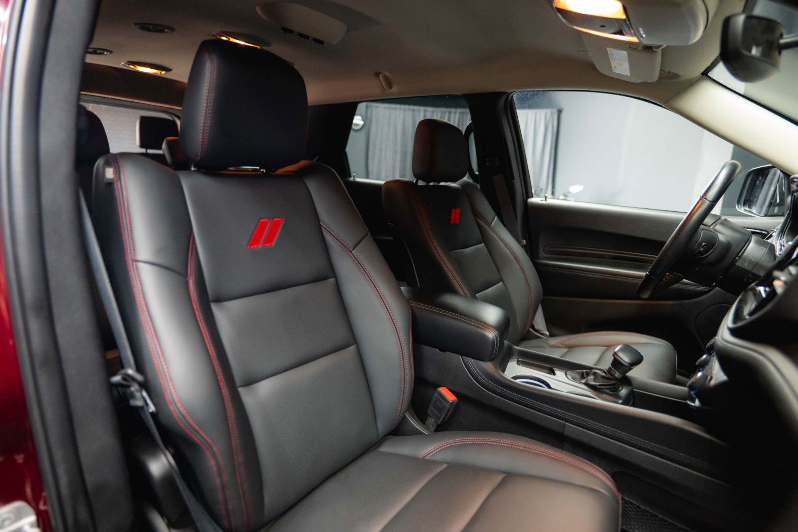 Fahrzeugabbildung Dodge Durango 3.6 V6 R/T 4x4 Night-Paket SRT Styling