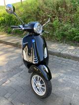 Vespa Primavera 125 - Vespa Motorräder in Essen