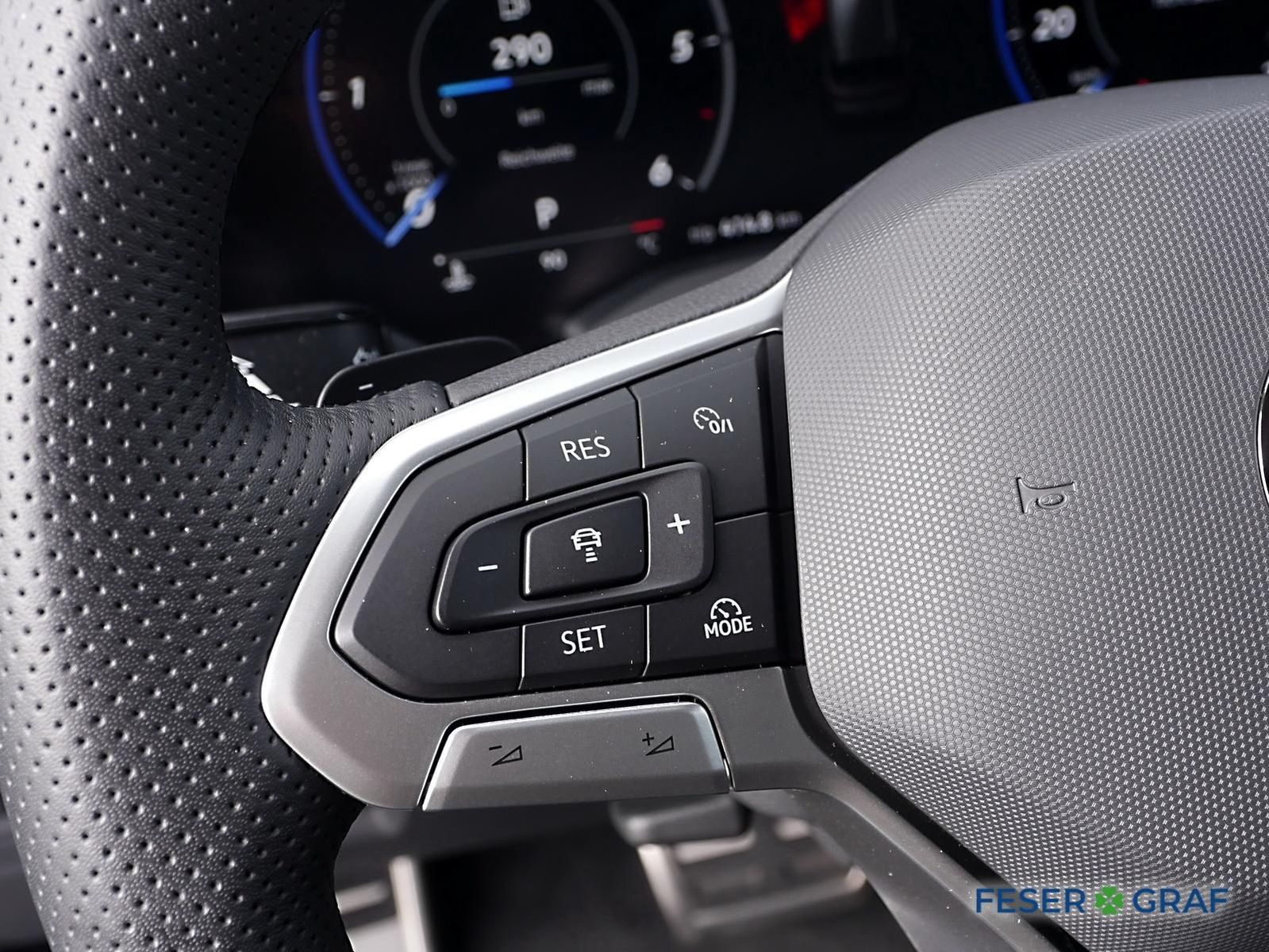 Volkswagen Touareg - Bild 13