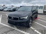 Volvo XC 40 Essential 2WD/Automatik - Volvo XC40: Essential