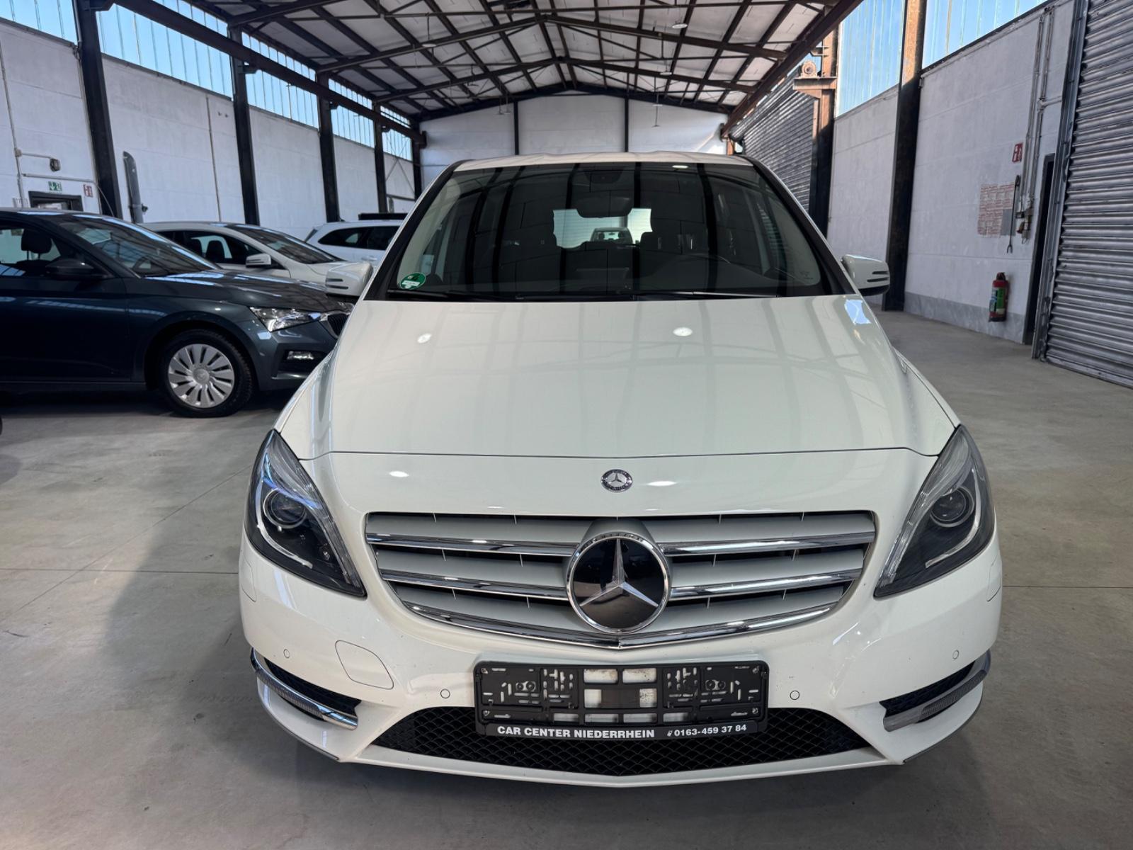 Mercedes-Benz B 180  Navi Klima PDC Euro 6