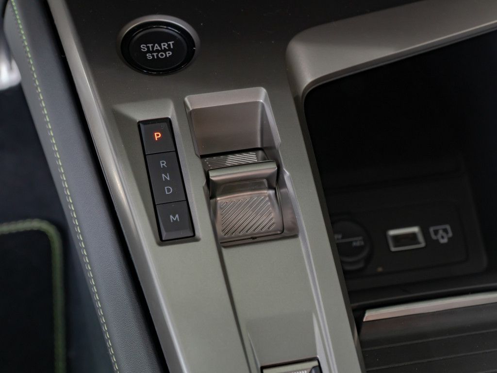 Peugeot 408 - Bild 12