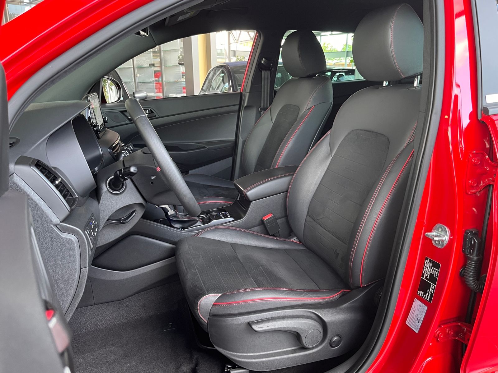 Fahrzeugabbildung Hyundai TUCSON N Line 4WD LED NAVI ALU