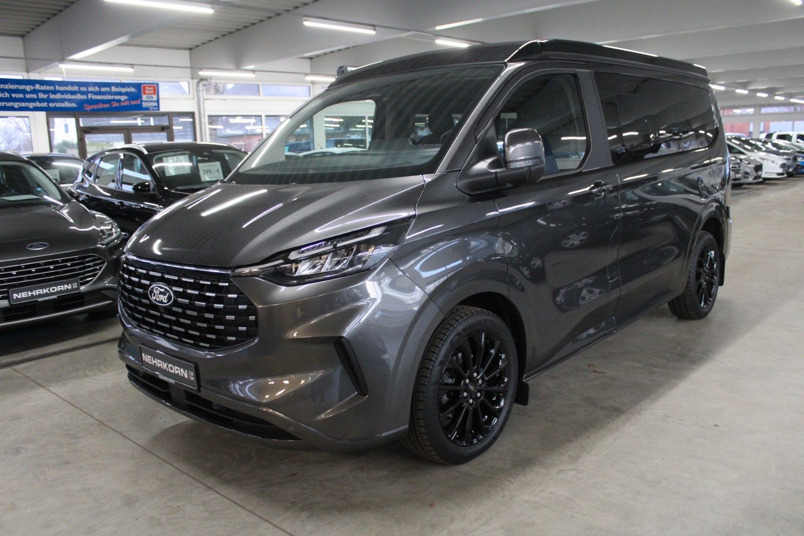 Fahrzeugabbildung Ford Transit Custom Nugget L1 Titanium Aufstelldach