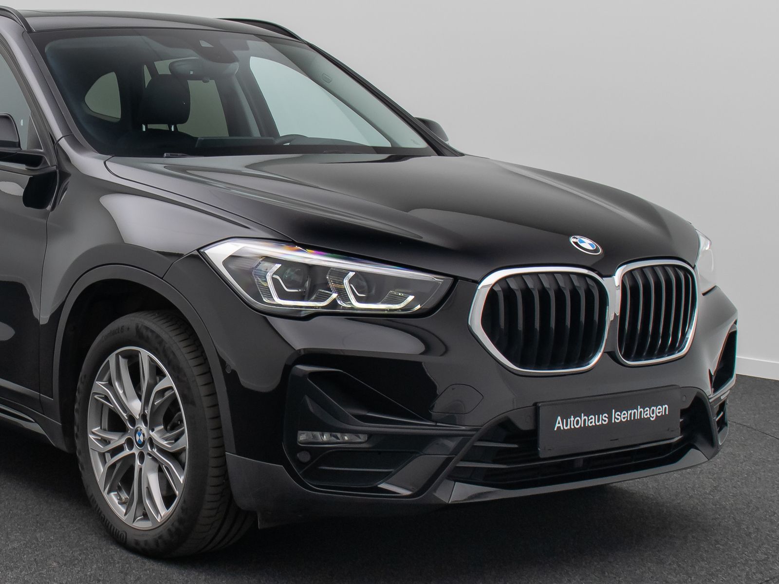 Fahrzeugabbildung BMW X1 sD20d Sport Line ACC Kamera DAB HUD Panorama