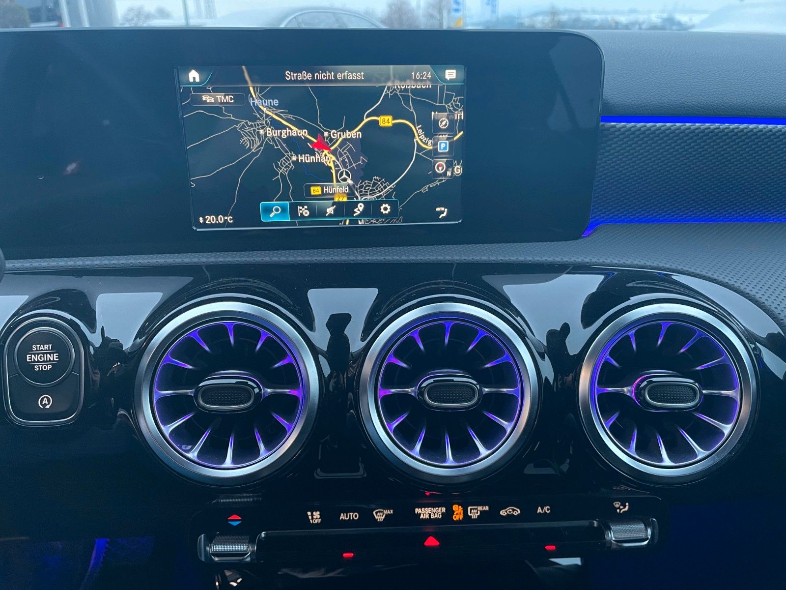 Fahrzeugabbildung Mercedes-Benz A 180 Progressive+LED+Ambiente+RFK+TotW