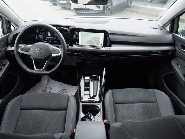 Golf VIII Variant Style TDI DSG Matrix ACC Lenkr