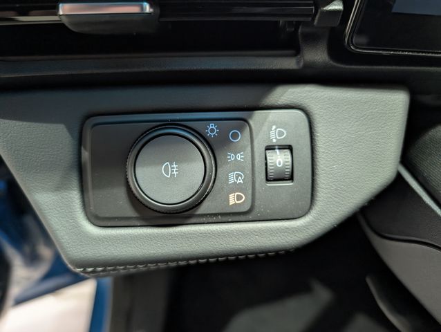 Ford Puma Titanium Automatik NEUES MODELL