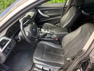 BMW 318 - 12