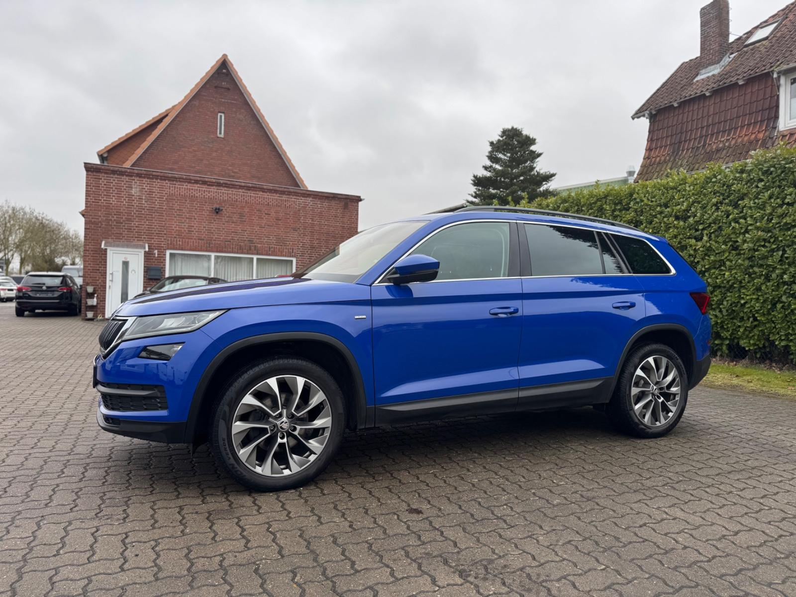 Skoda Kodiaq1.5TSI DSG ACC L.E.D Navi Standheizung AHK