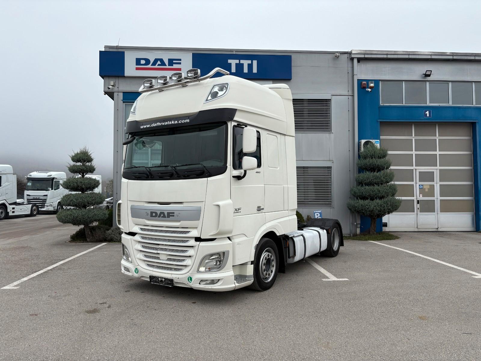 DAF XF 460 FT SSC MEGA