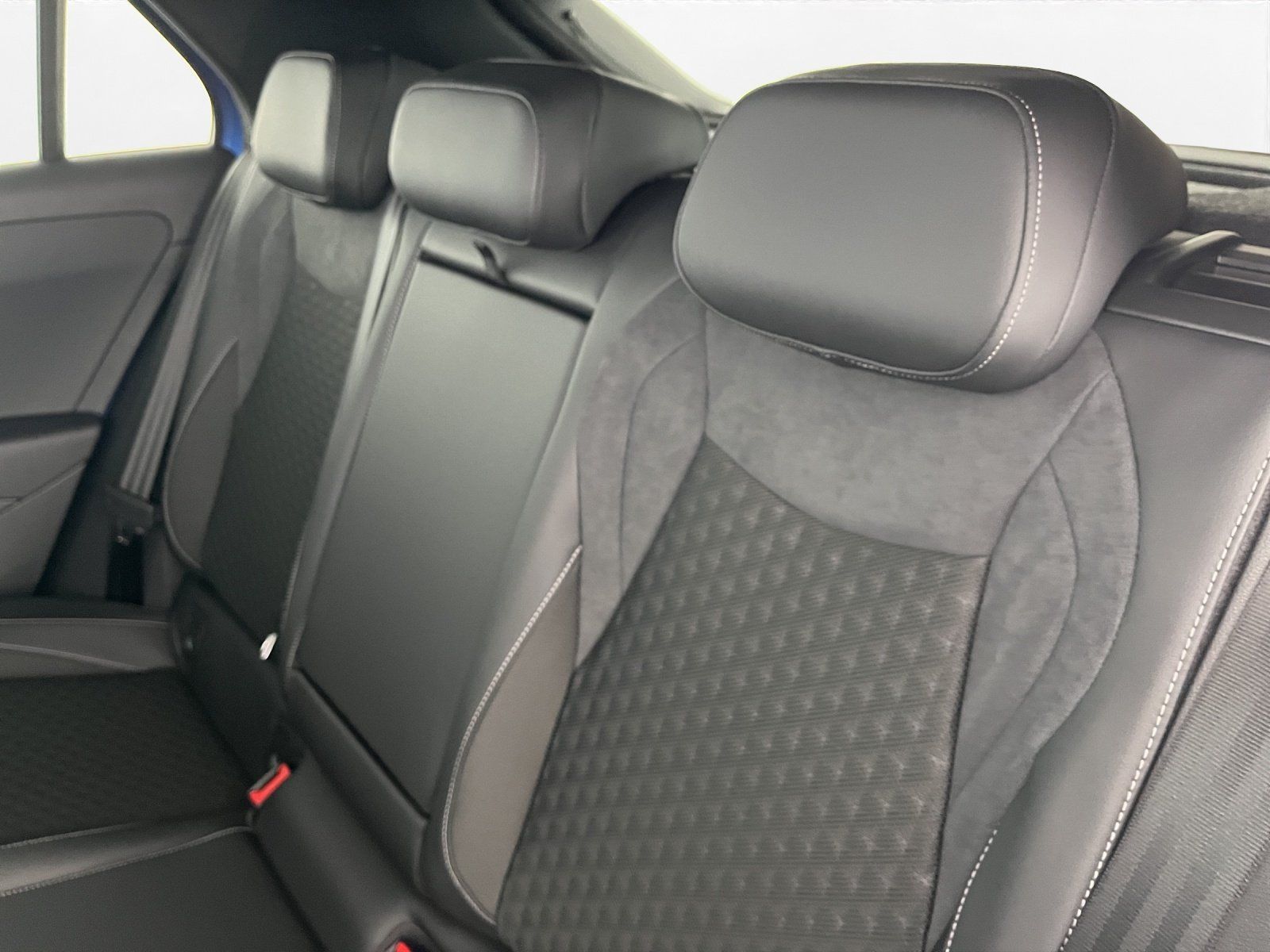 Volkswagen T-Roc - Bild 10