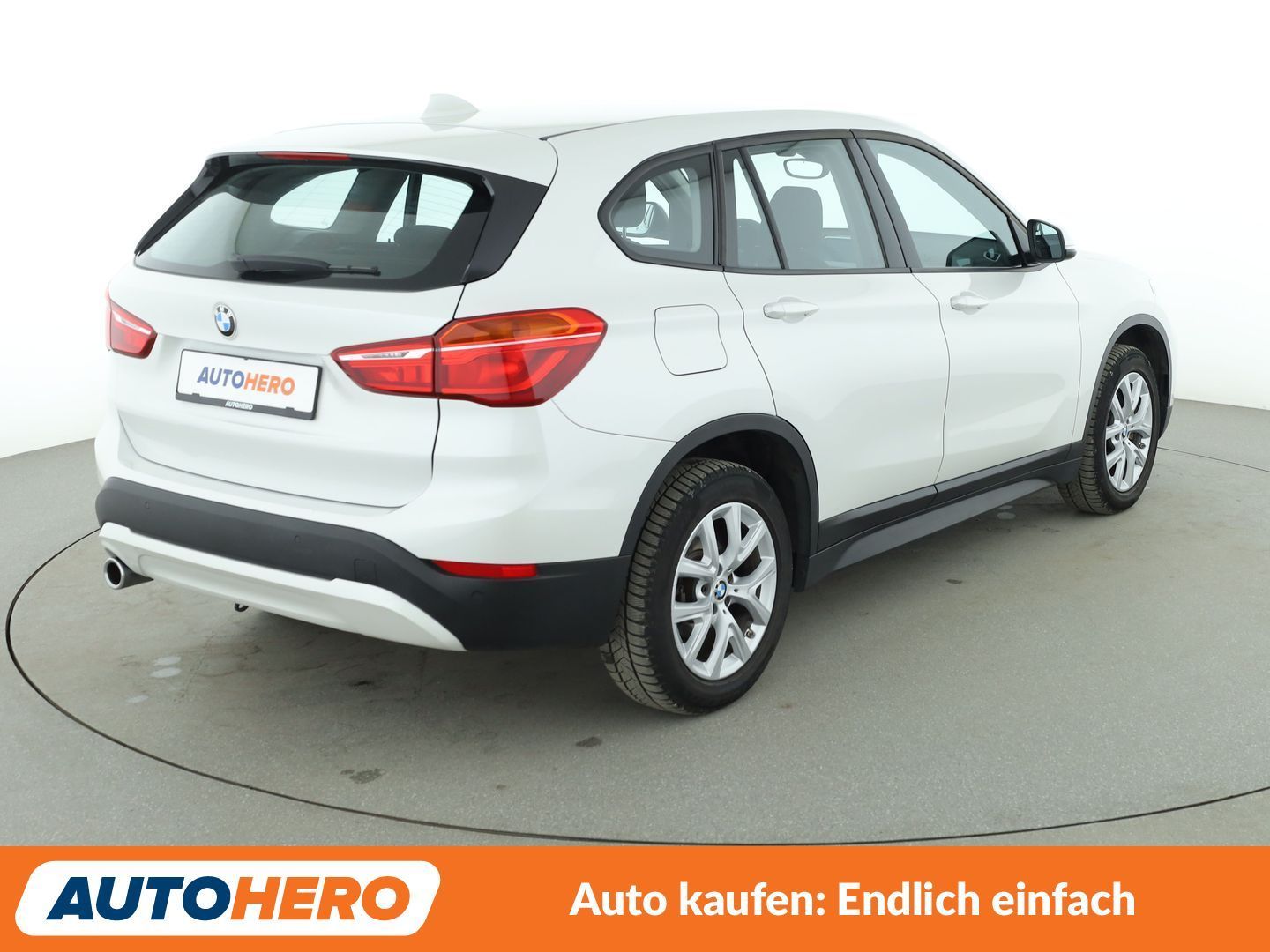 BMW X1 sDrive 18i Advantage Aut.*NAVI*TEMPO*PDC*SHZ* foto 6