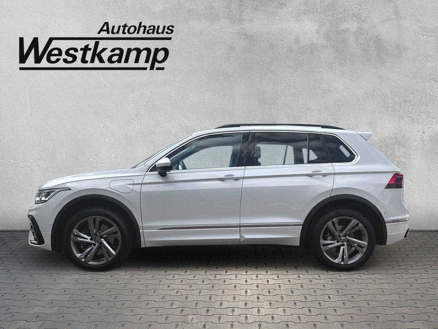 Volkswagen Tiguan R-Line 1,4 eHybrid DSG Leder Panodach AHK imagem 2
