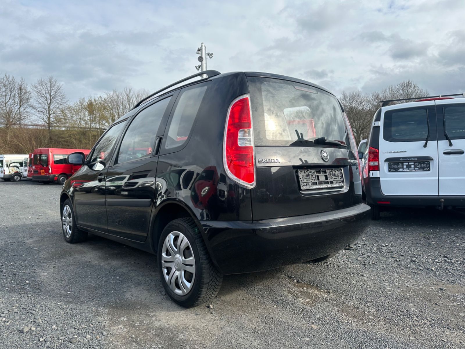Fahrzeugabbildung SKODA Active Plus *Händler*Export*Kundenauftrag*