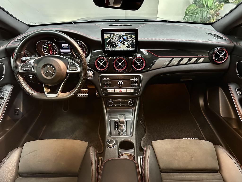 Mercedes-Benz CLA 45 AMG