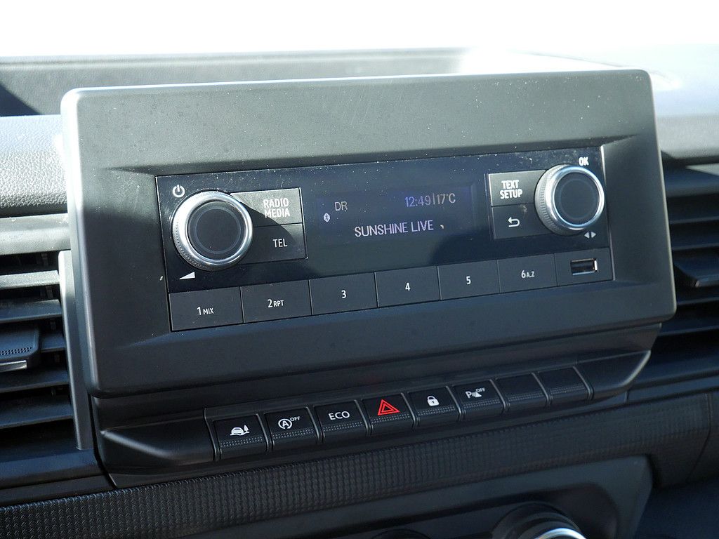 Fahrzeugabbildung Renault Trafic Komfort L1H1 Blue dCi 110 PDC AHK LED