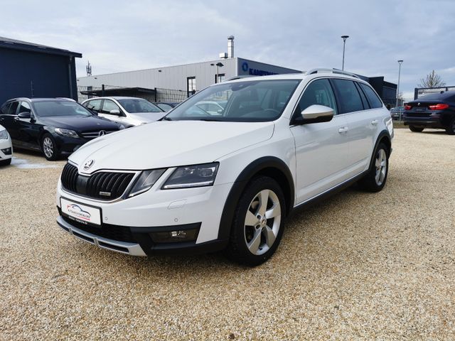 Skoda Octavia Combi Scout 4x4 NAVI PANO LED AHK