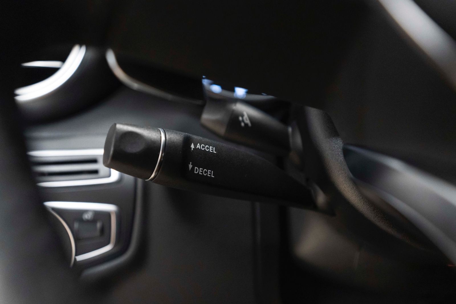 Fahrzeugabbildung Mercedes-Benz C 43 AMG 4Matic KAM LED NAV TOTW M+S