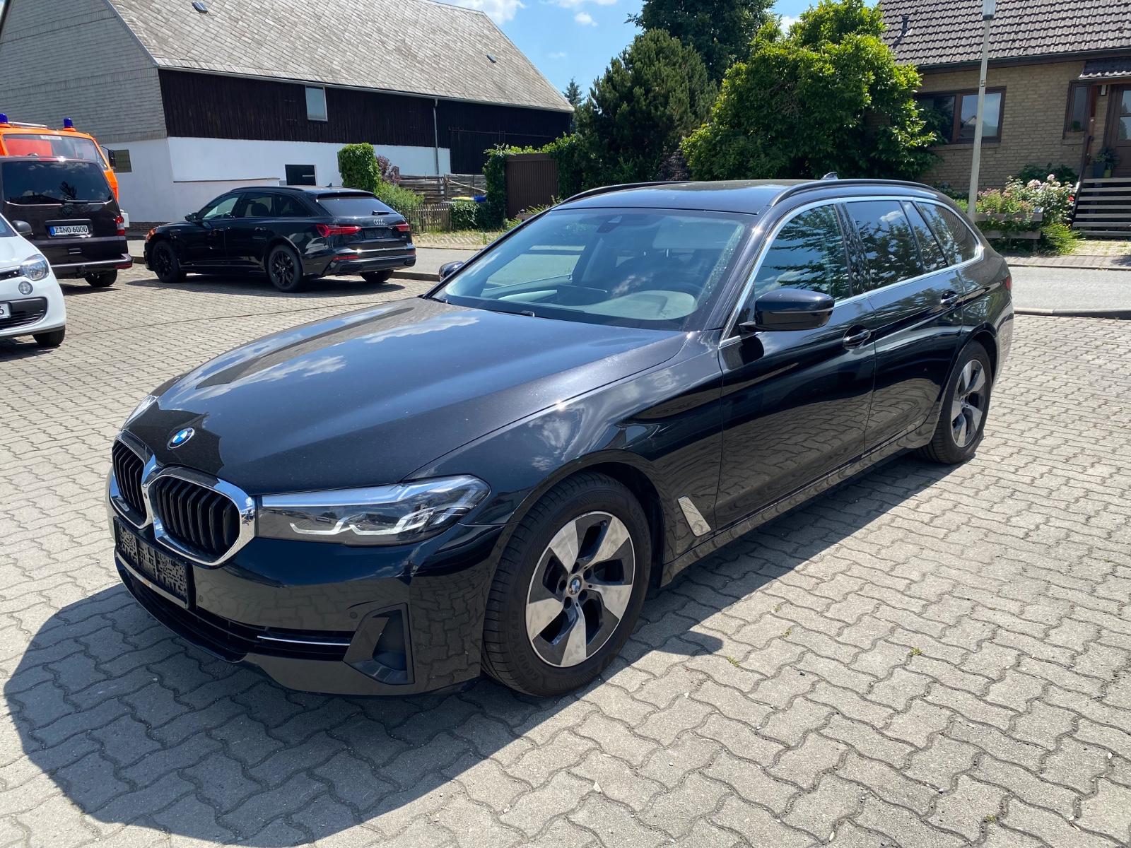 BMW 520d xDrive Harman / Standhzg / digCockp / DDC