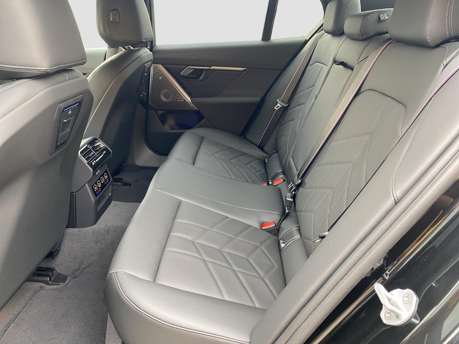 BMW 520d xDrive Limousine UPE 87.370,- € M Sport Pro
