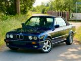 BMW Bmw e30 Cabrio 320i 1-Hand - BMW 320 aus 1992