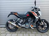 KTM 125 Duke - 1. Hand, Akra, KD neu - KTM DUKE 125