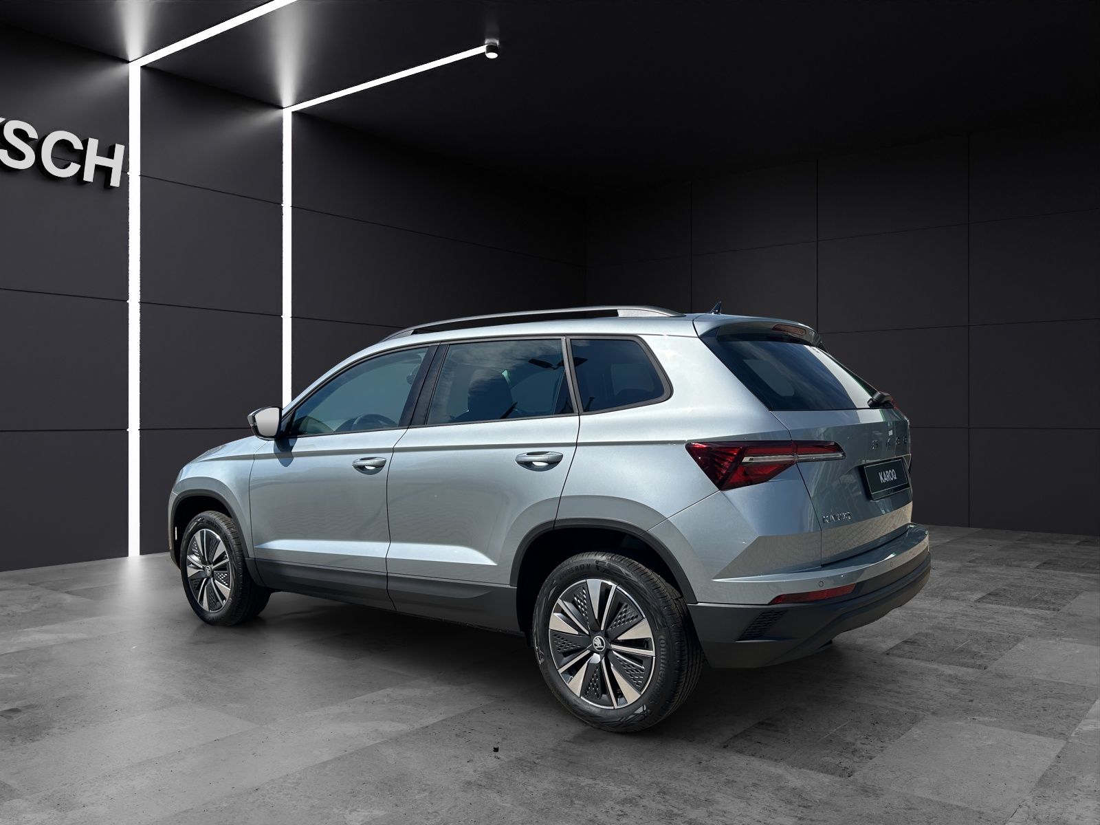 Fahrzeugabbildung SKODA Karoq 1.5 TSI Balance 3J ASG ACC MATRIX AHK RFK