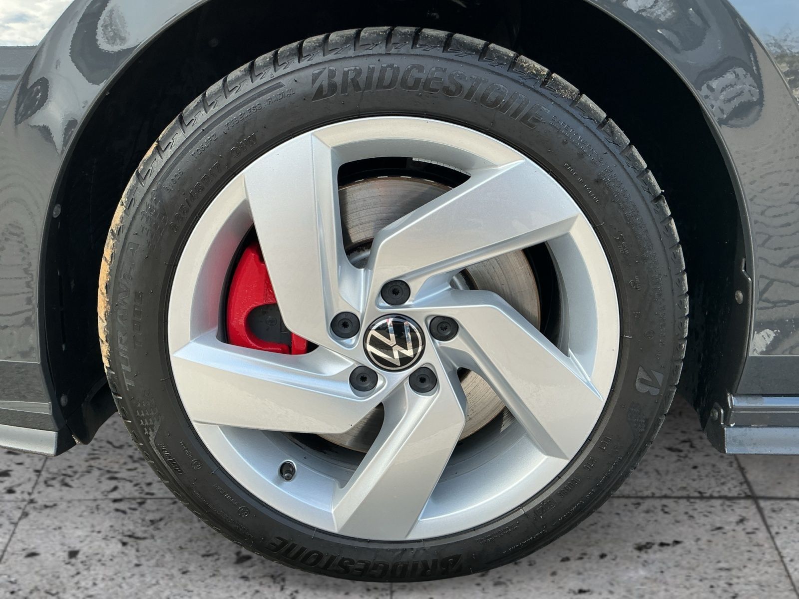Volkswagen Golf - Bild 8
